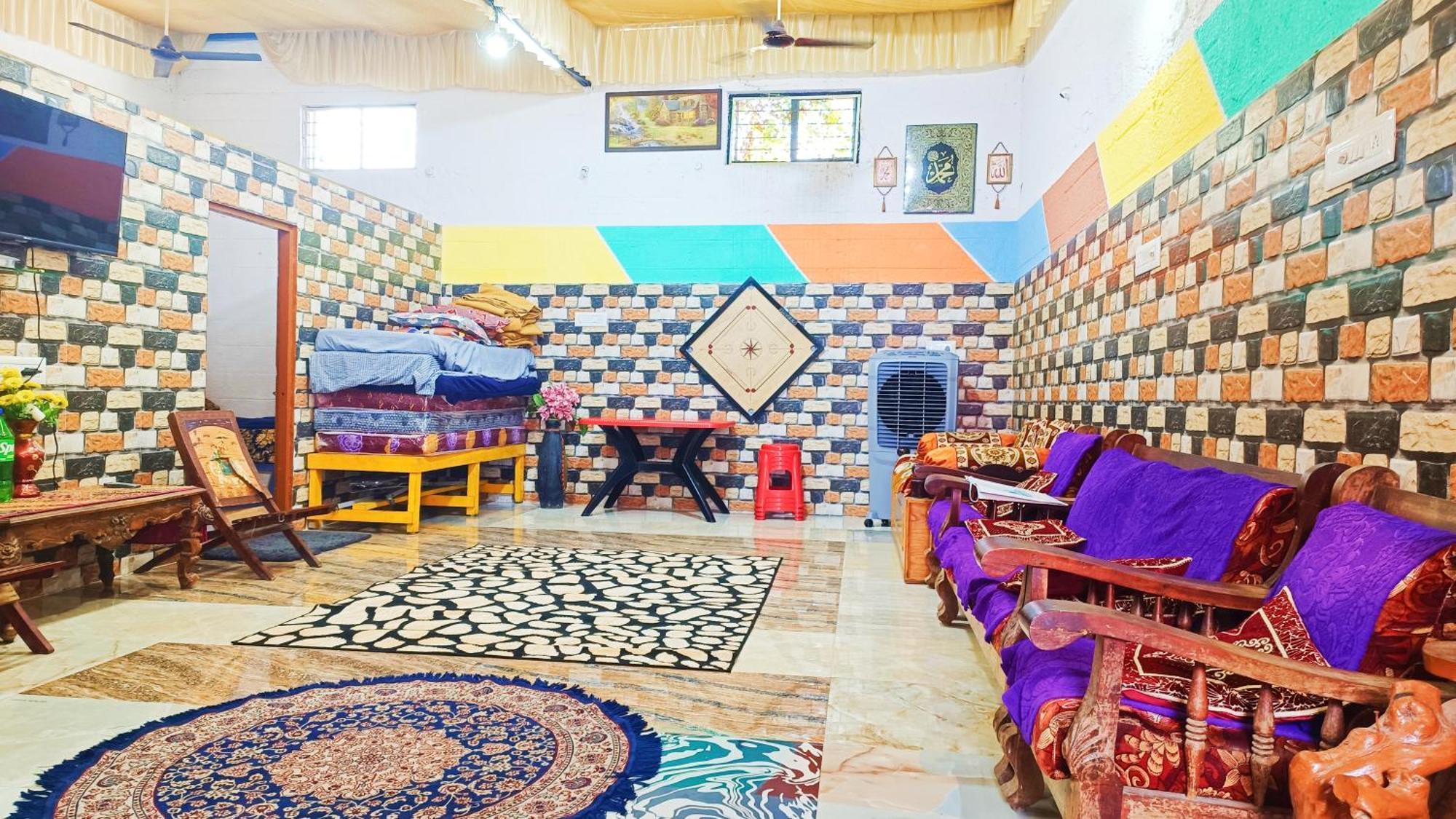 Sahara Family Homestay Mysore Eksteriør bilde