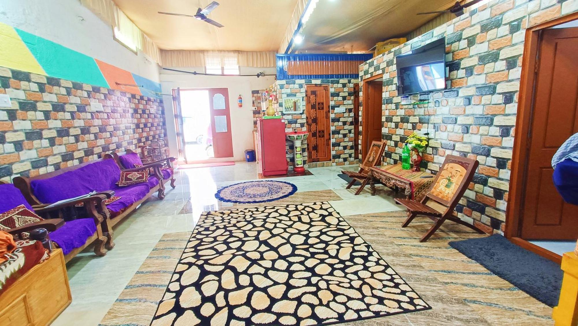 Sahara Family Homestay Mysore Eksteriør bilde
