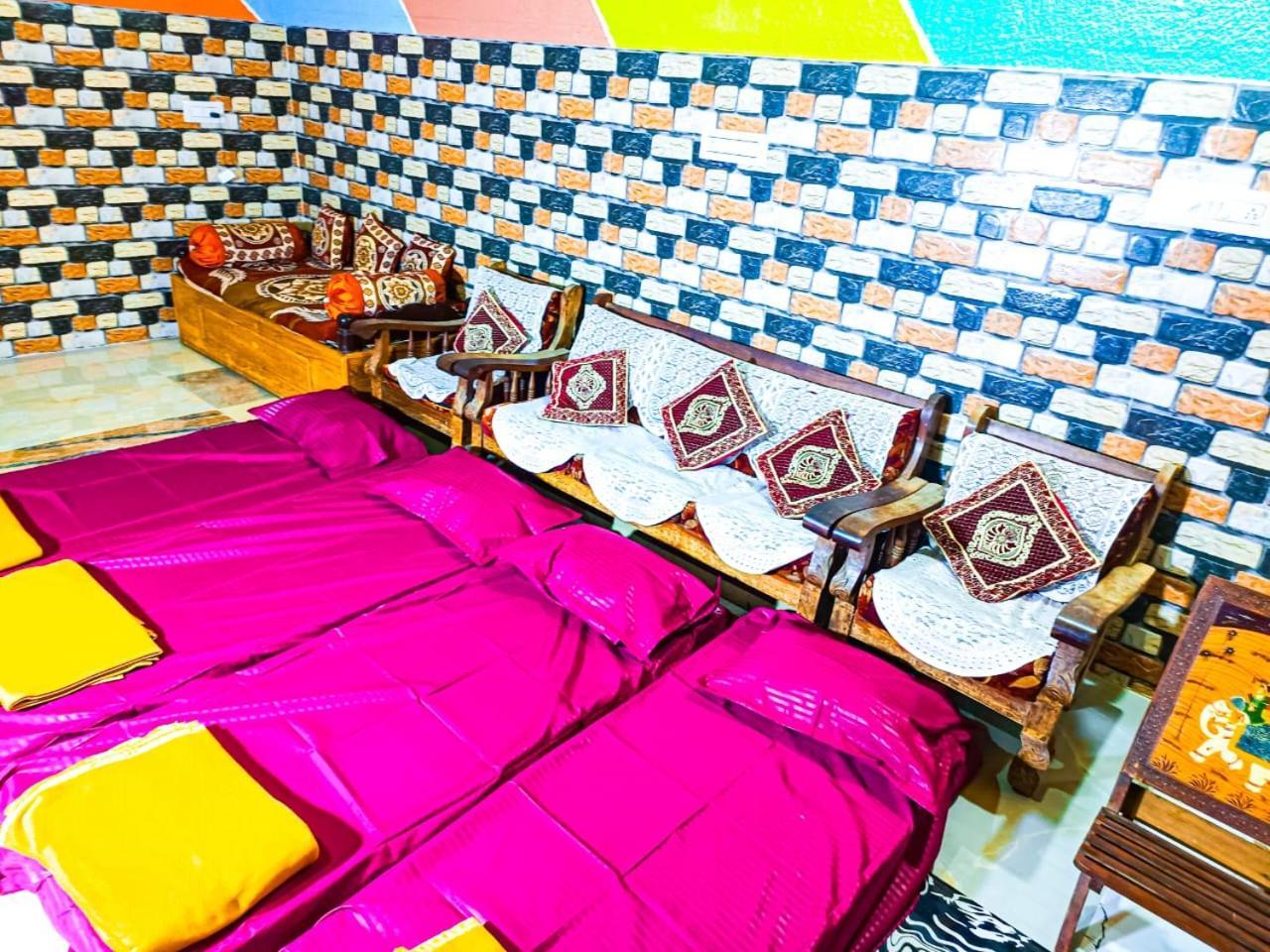 Sahara Family Homestay Mysore Eksteriør bilde